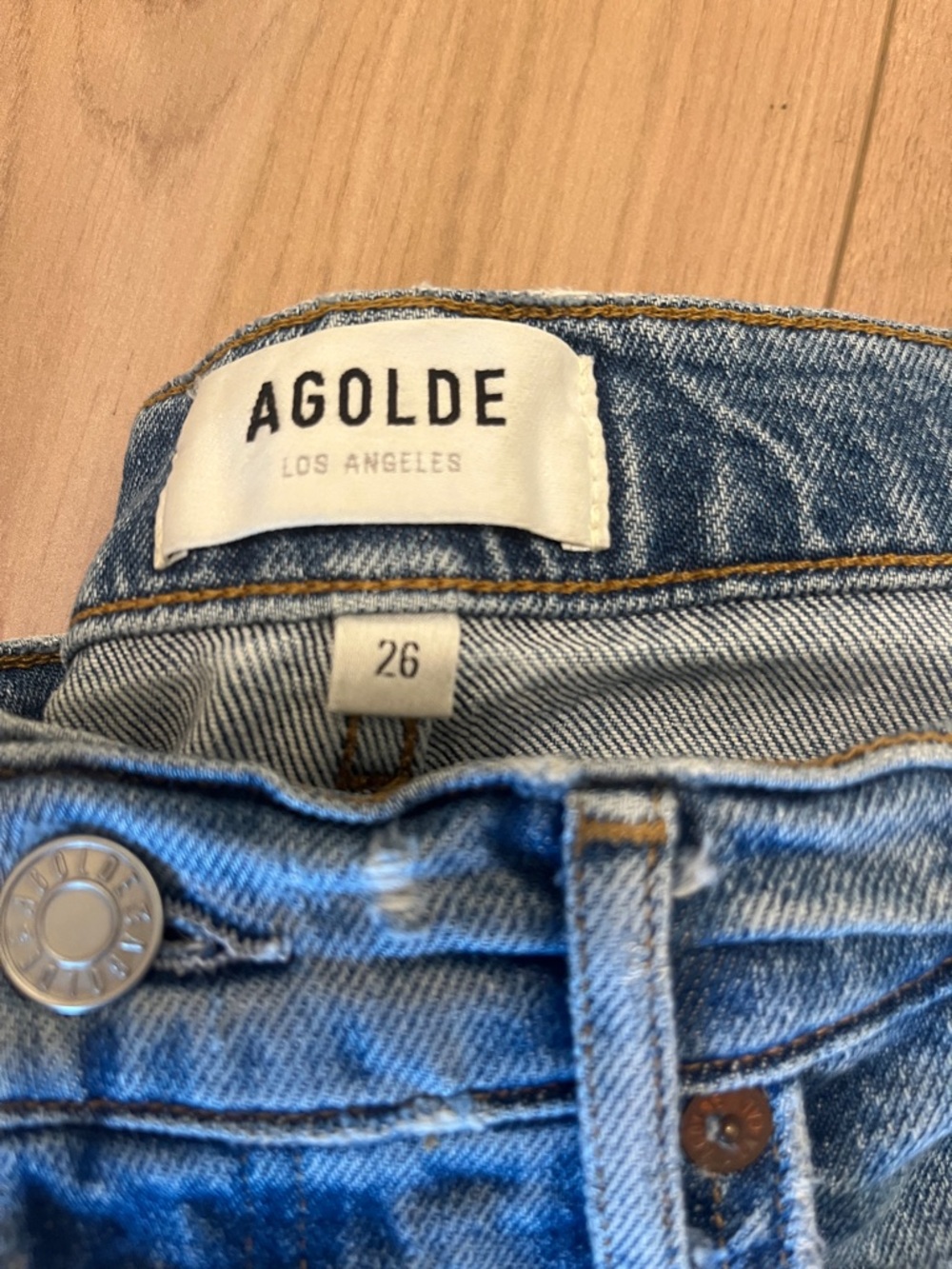 AGolde Riley Jeans - Picture 2 of 5